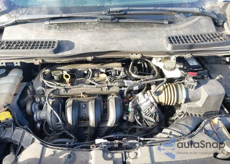 2013 Ford Escape S from USA, damaged, VIN 1FMCU0F73DUD46639